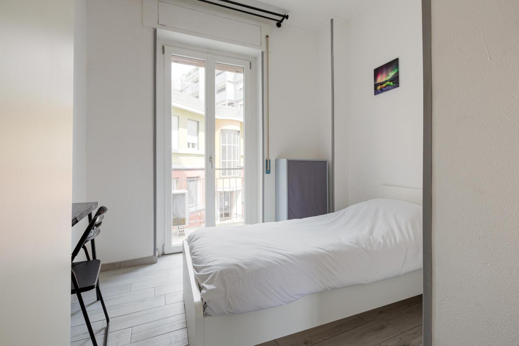 Bovisa Politecnico - Spacious With Balcony! Milan